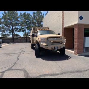 Meet your Posher, Victor